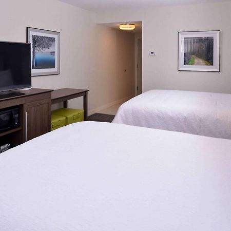 Hampton Inn & Suites Albany-East Greenbush, Ny Buitenkant foto
