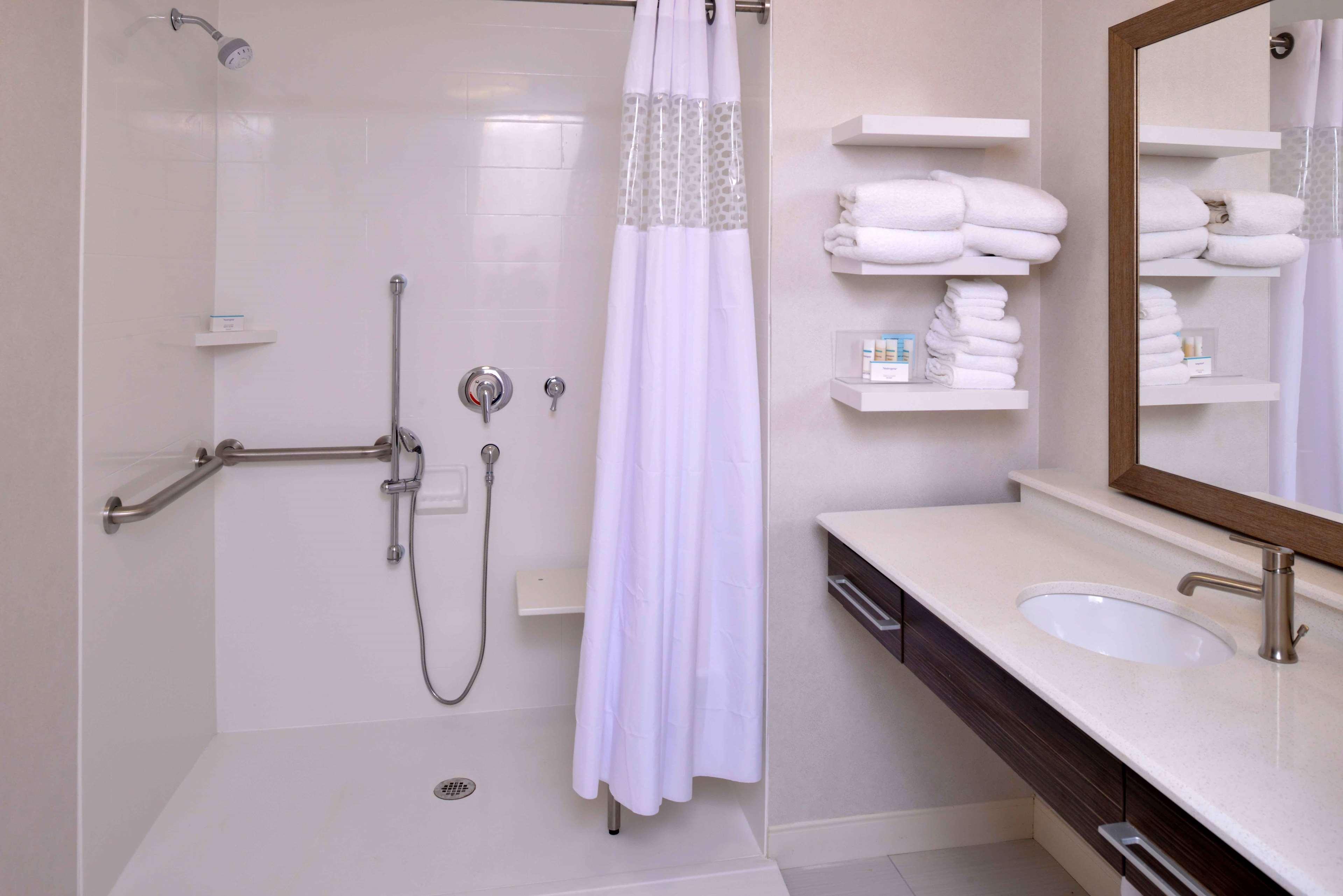 Hampton Inn & Suites Albany-East Greenbush, Ny Buitenkant foto