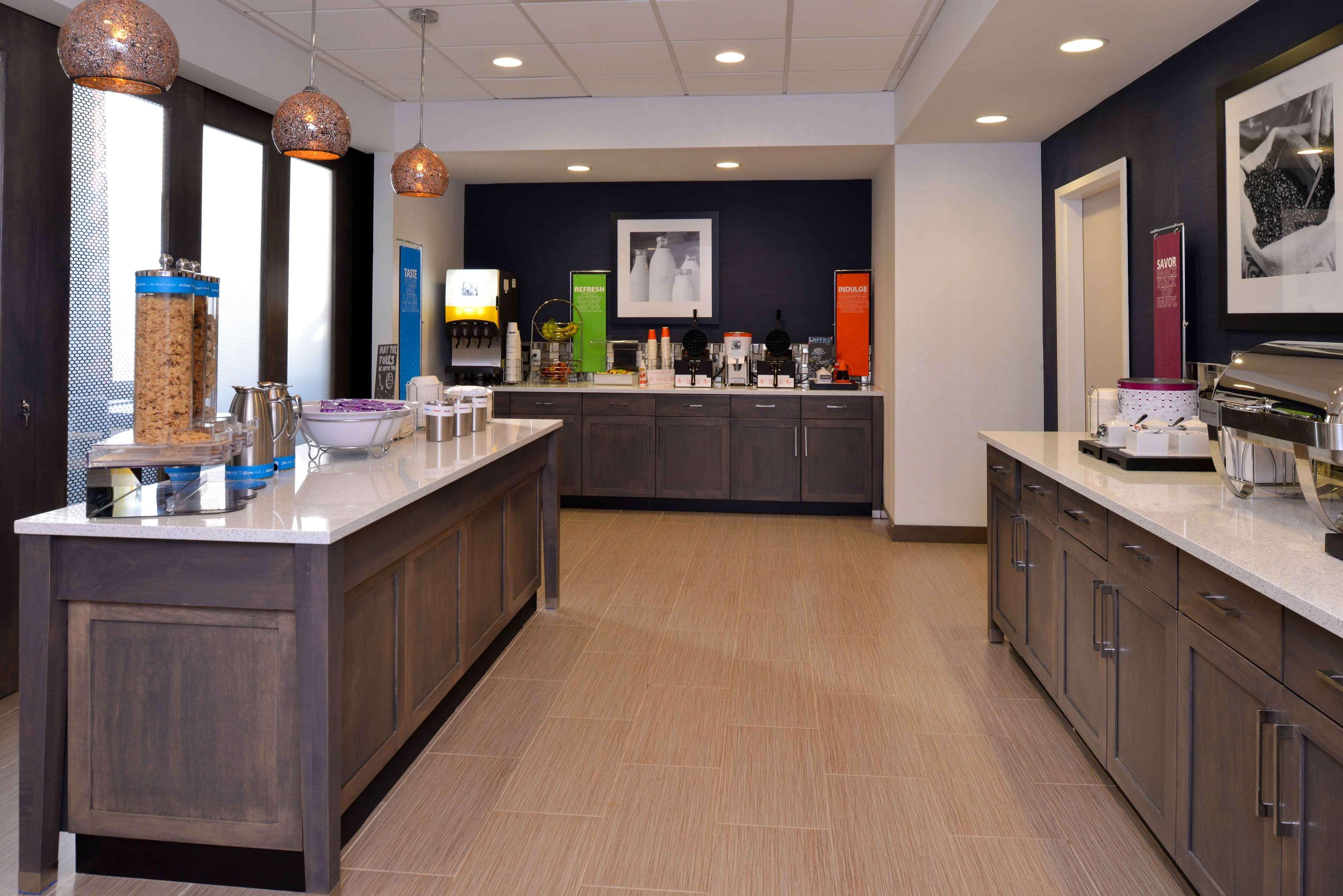 Hampton Inn & Suites Albany-East Greenbush, Ny Buitenkant foto