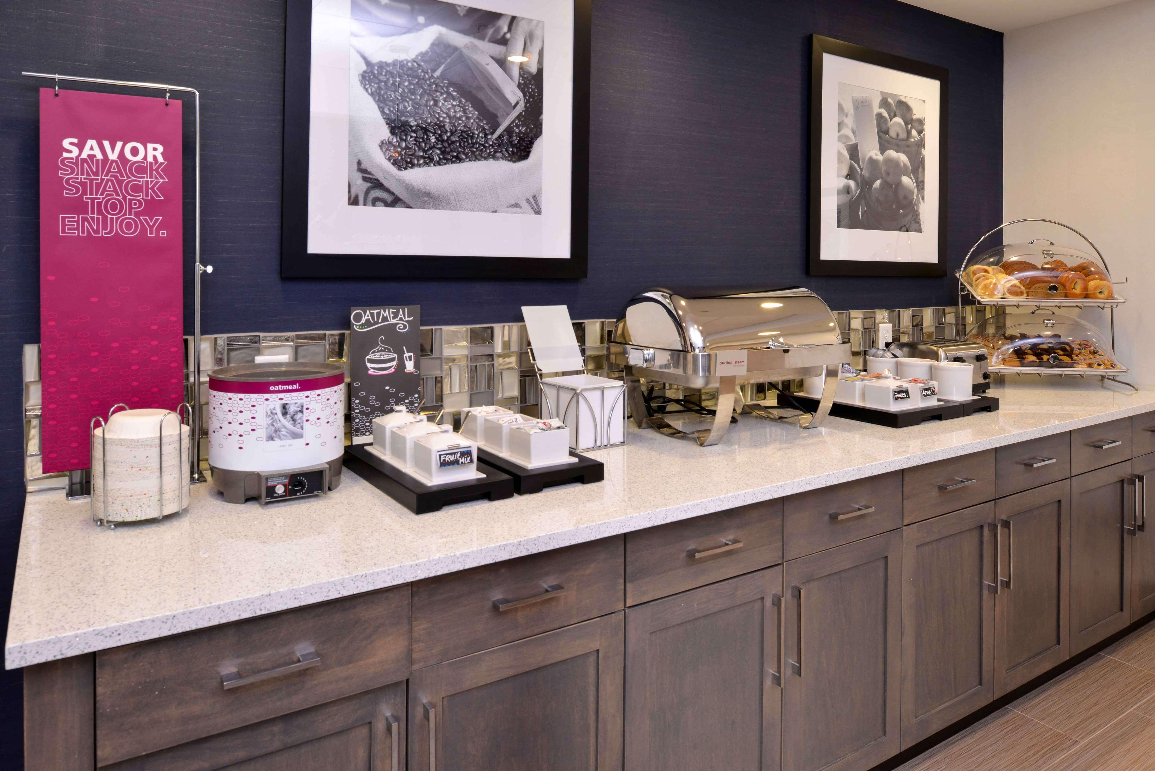 Hampton Inn & Suites Albany-East Greenbush, Ny Buitenkant foto