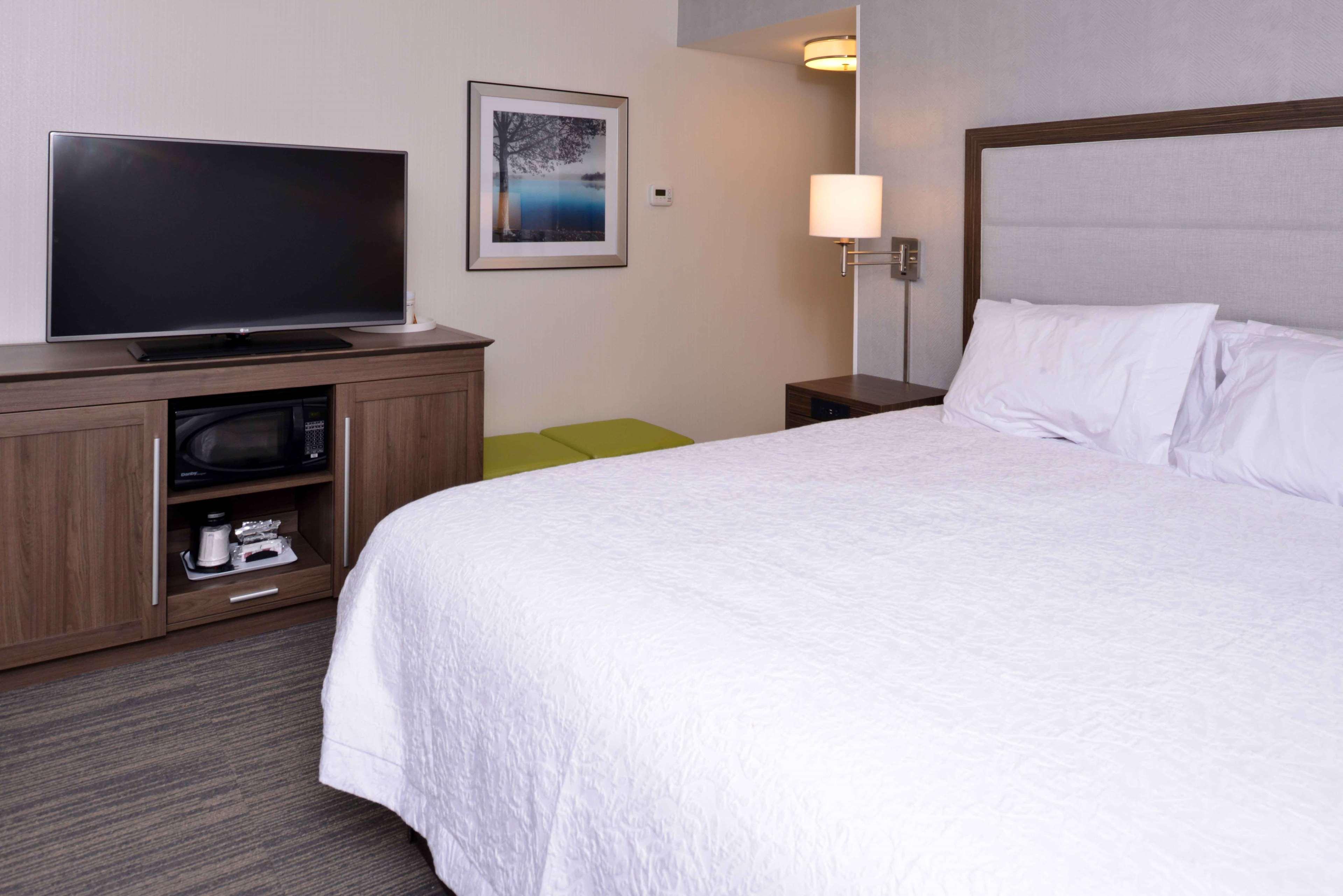 Hampton Inn & Suites Albany-East Greenbush, Ny Buitenkant foto